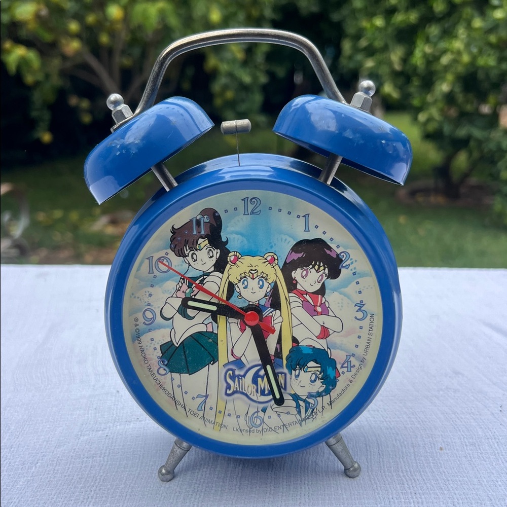 Vintage SAILOR MOON ALARM CLOCK. Works . 1999.🌙